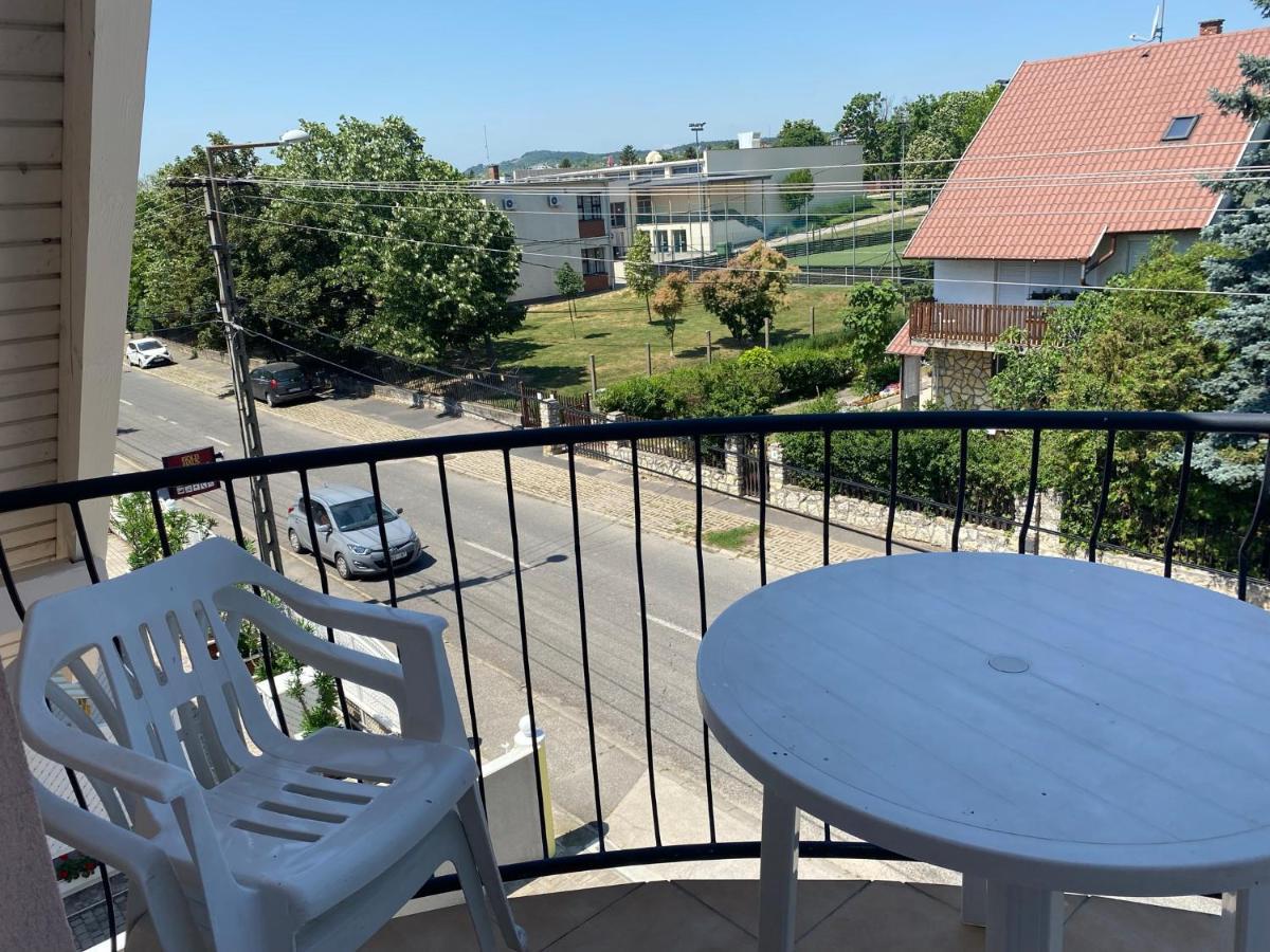 Abigél Apartmanház Balatonfüred Esterno foto