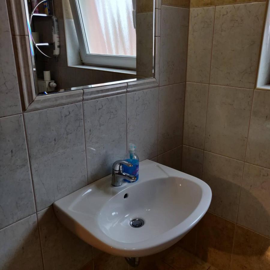 Abigél Apartmanház Balatonfüred Esterno foto
